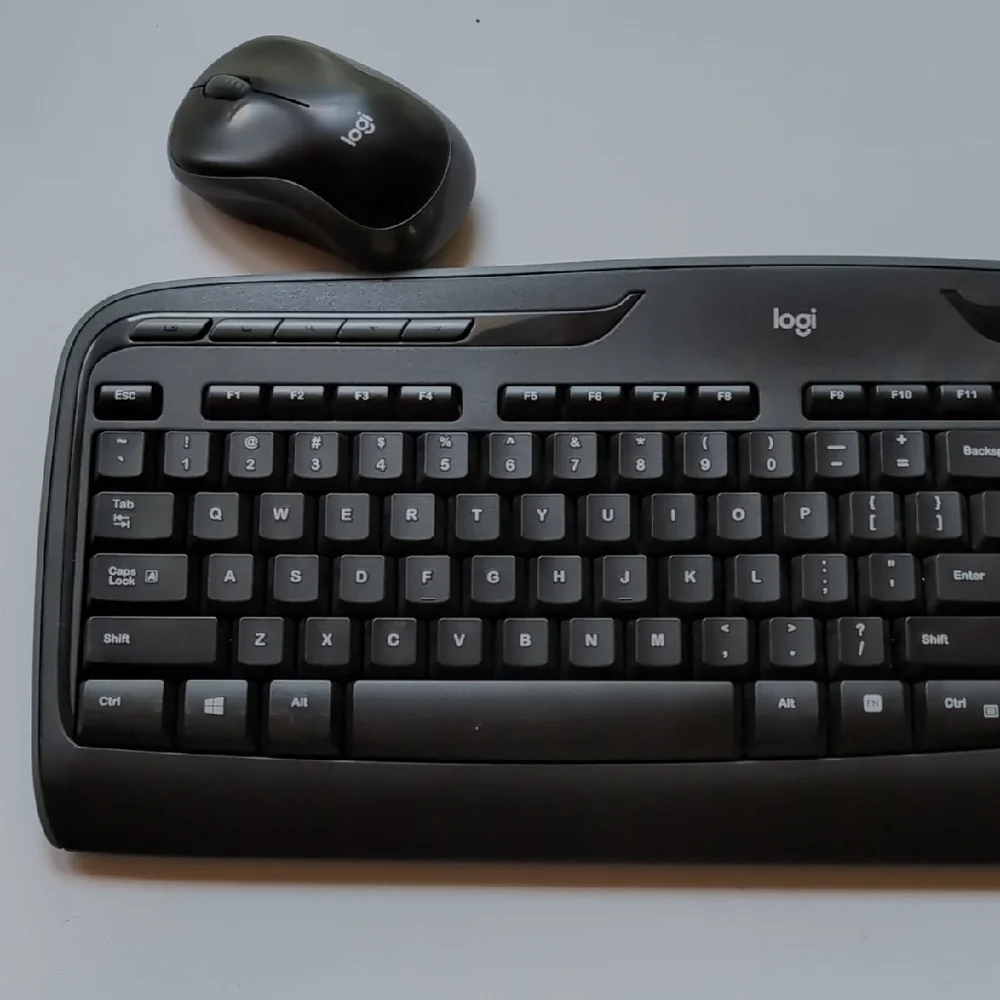 Logitech Wireless Keyboard And Mouse
